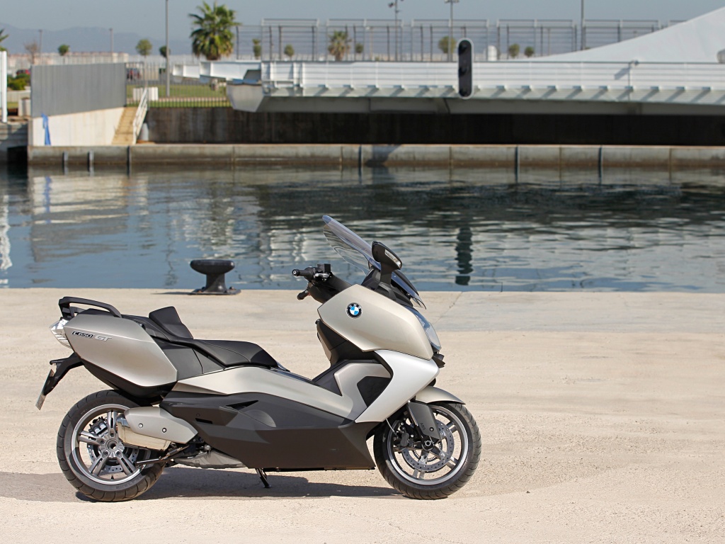 BMW c650 Sport без пластика